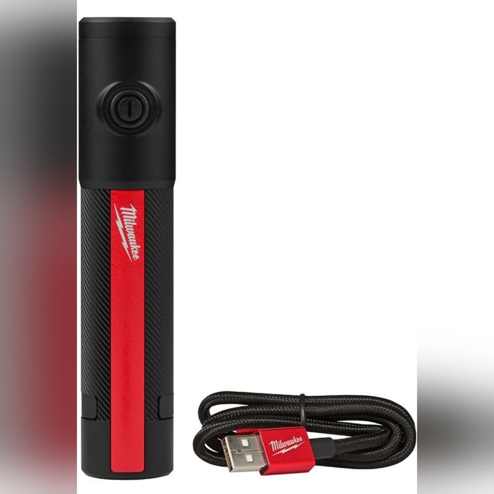 Milwaukee 500 lm Black/Red LED Rechargeable Flashlight